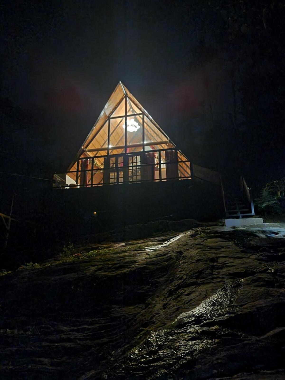 Whiskeywoods Villa Мадикери Екстериор снимка